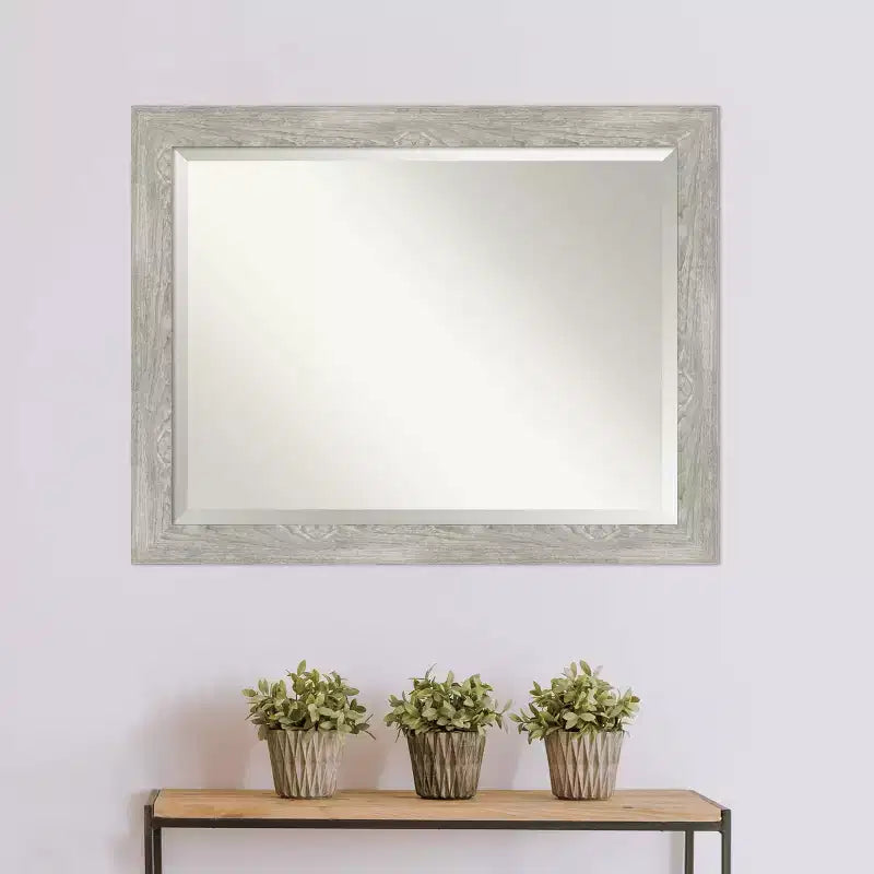 Specchio da parete rettangolare incorniciato Dove Graywash, 46" x 36"