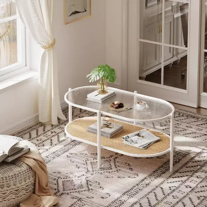 Tavolino da Caffè Ovale a 2 Livelli Bianco/Nero con Ripiano in Rattan e Piano in Vetro