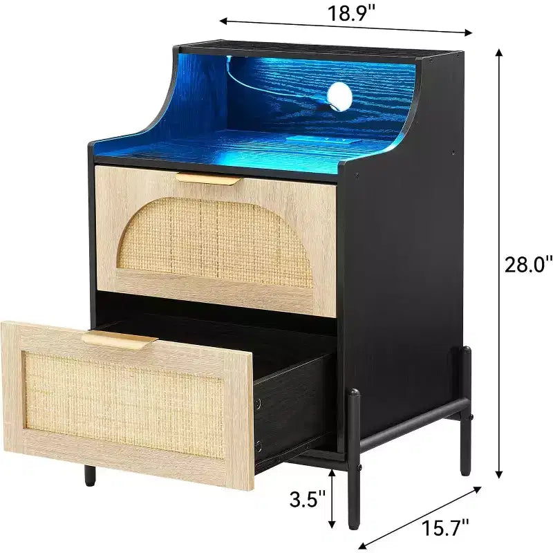 Comodino in Rattan Nero con 2 Cassetti, Prese e USB, Illuminazione RGB, 1 Posto