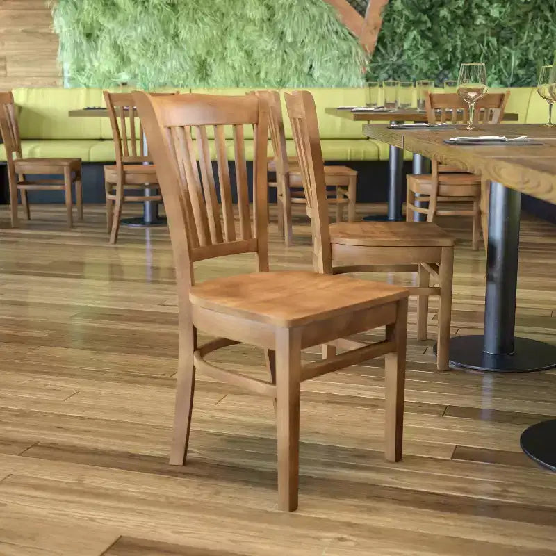 Sedia con schienale a doghe verticali, struttura in legno, seduta in vinile/legno, 1 posto